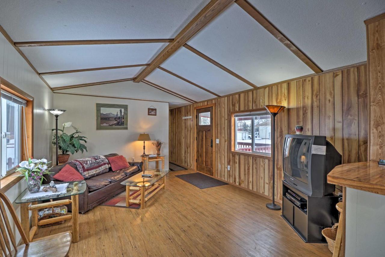 Columbia Falls Home About 22 Mi To Glacier Natl Park! Exterior photo