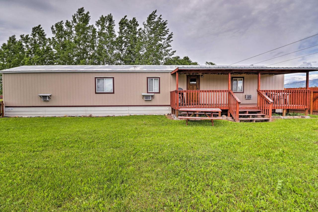Columbia Falls Home About 22 Mi To Glacier Natl Park! Exterior photo